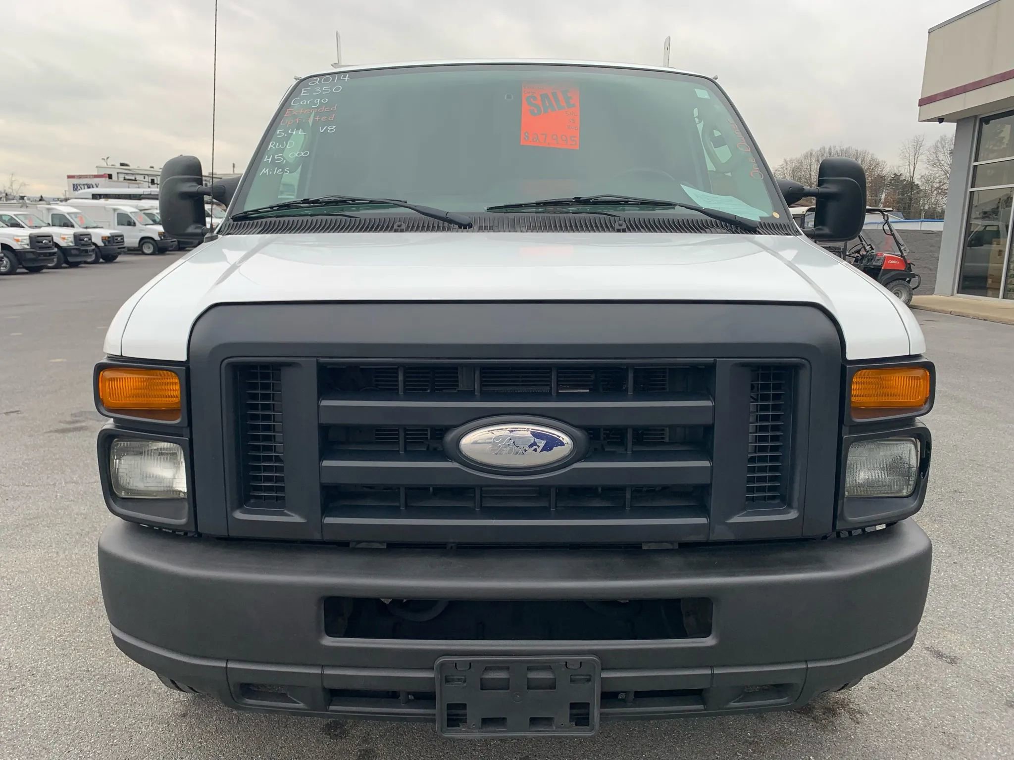 Used 2014 Ford E-350 and Econoline 350 Extended Super Duty w/ Insulation Package image 2
