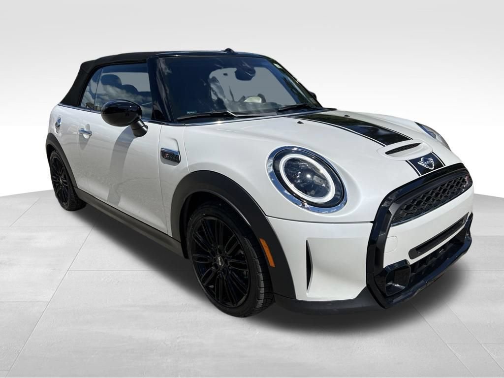 Used 2024 MINI Cooper S FWD image 9