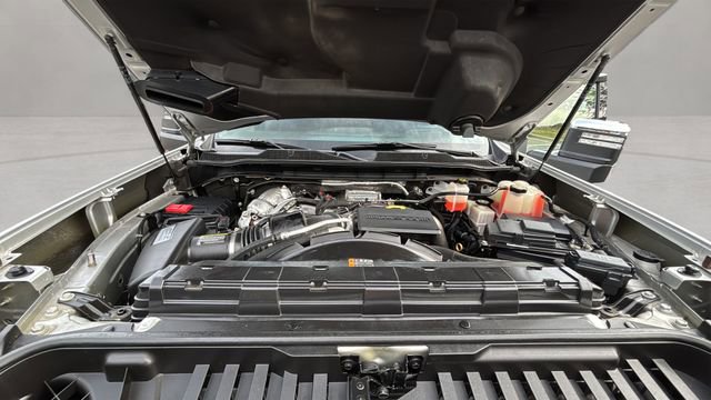 Used 2021 Chevrolet Silverado 2500 LTZ w/ LTZ Premium Package image 31