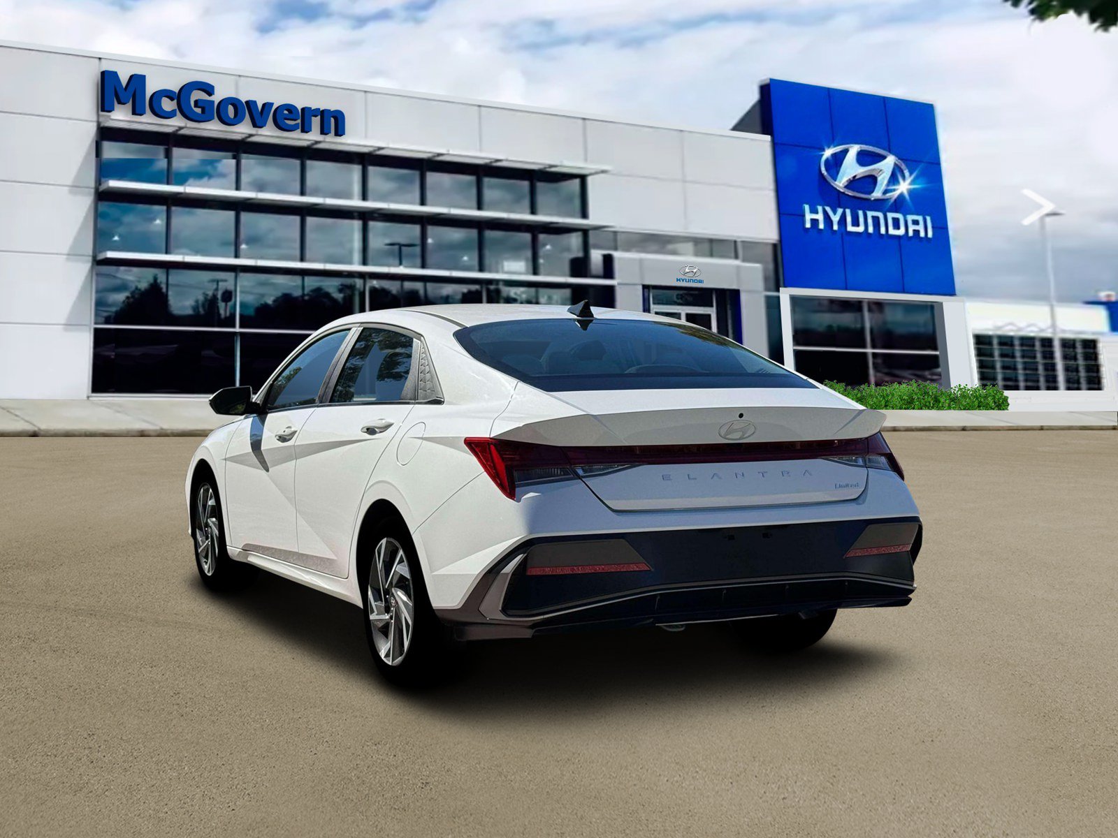 New 2026 Hyundai Elantra Limited FWD image 5