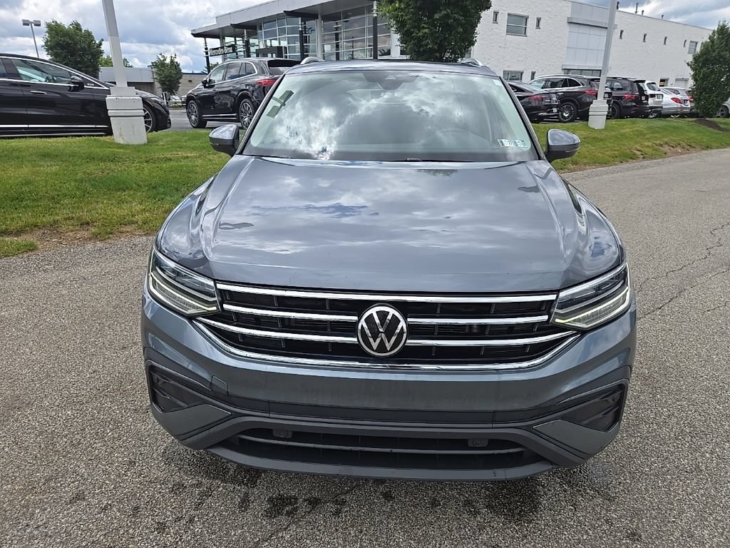 Used 2022 Volkswagen Tiguan SE AWD/4WD image 11
