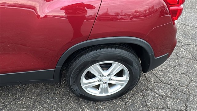 Used 2021 Chevrolet Trax LT w/ Driver Confidence Package image 26