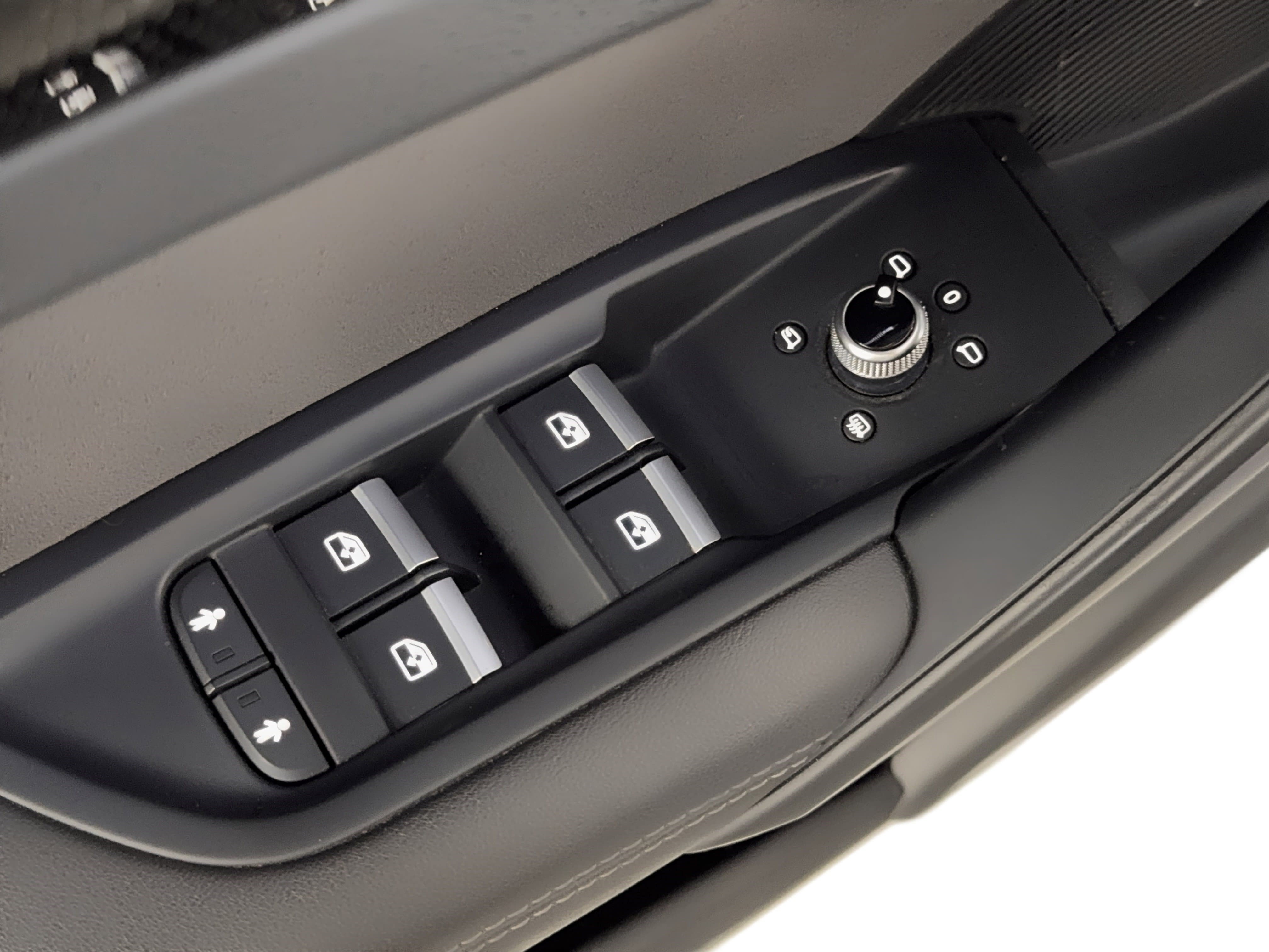 Used 2019 Audi SQ5 Premium Plus w/ Premium Plus Package image 15