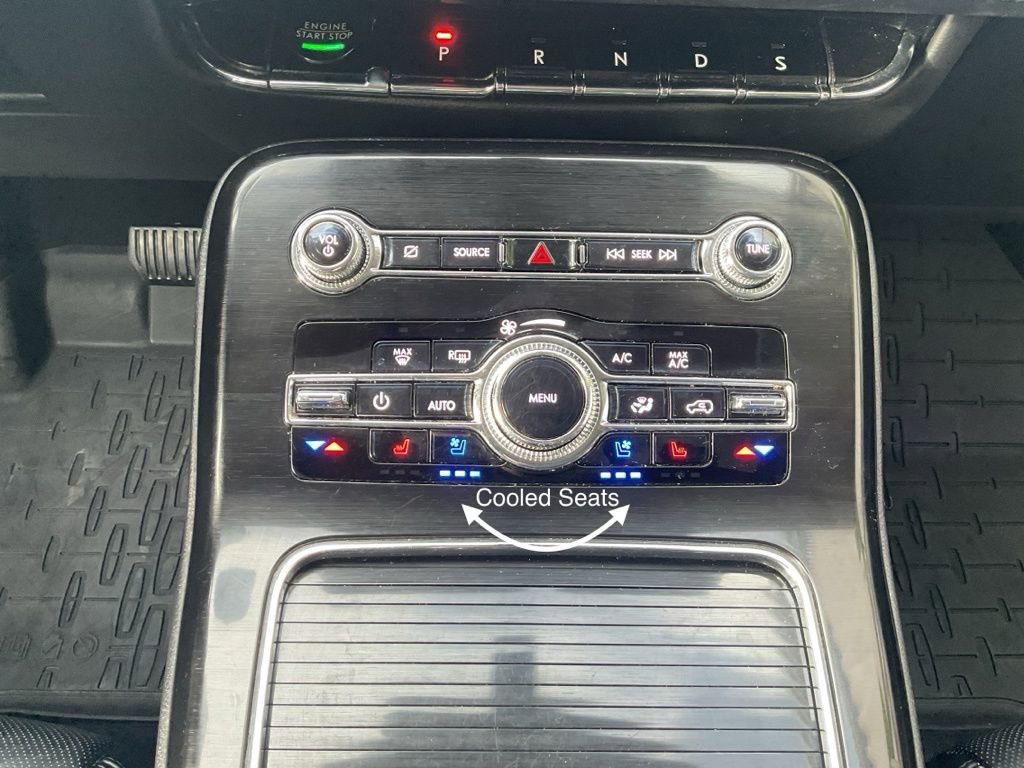 Used 2022 Lincoln Nautilus Reserve w/ Equipment Group 202A image 16