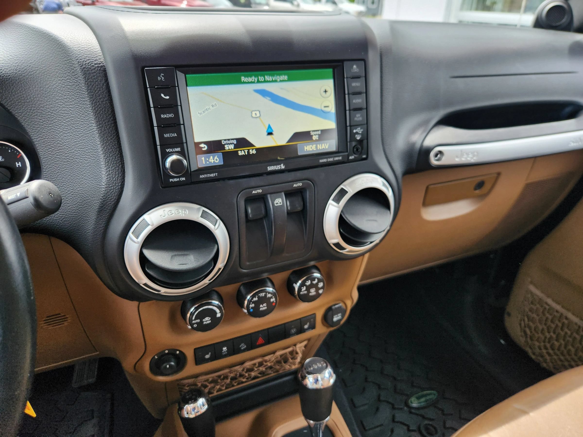 Used 2013 Jeep Wrangler Rubicon w/ Dual Top Group AWD/4WD image 25