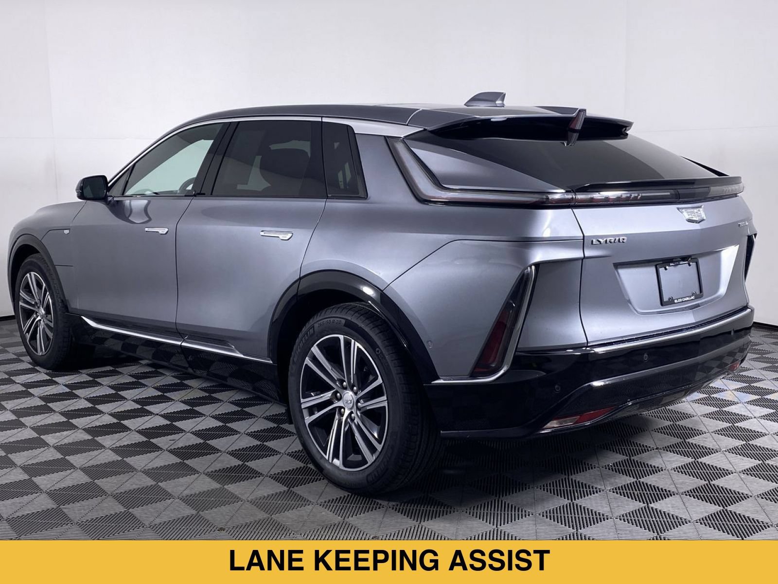 Certified 2023 Cadillac Lyriq AWD image 19