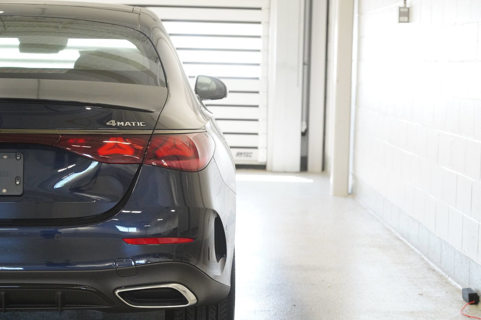 New 2027 Mercedes-Benz E 350 4MATIC Sedan image 13