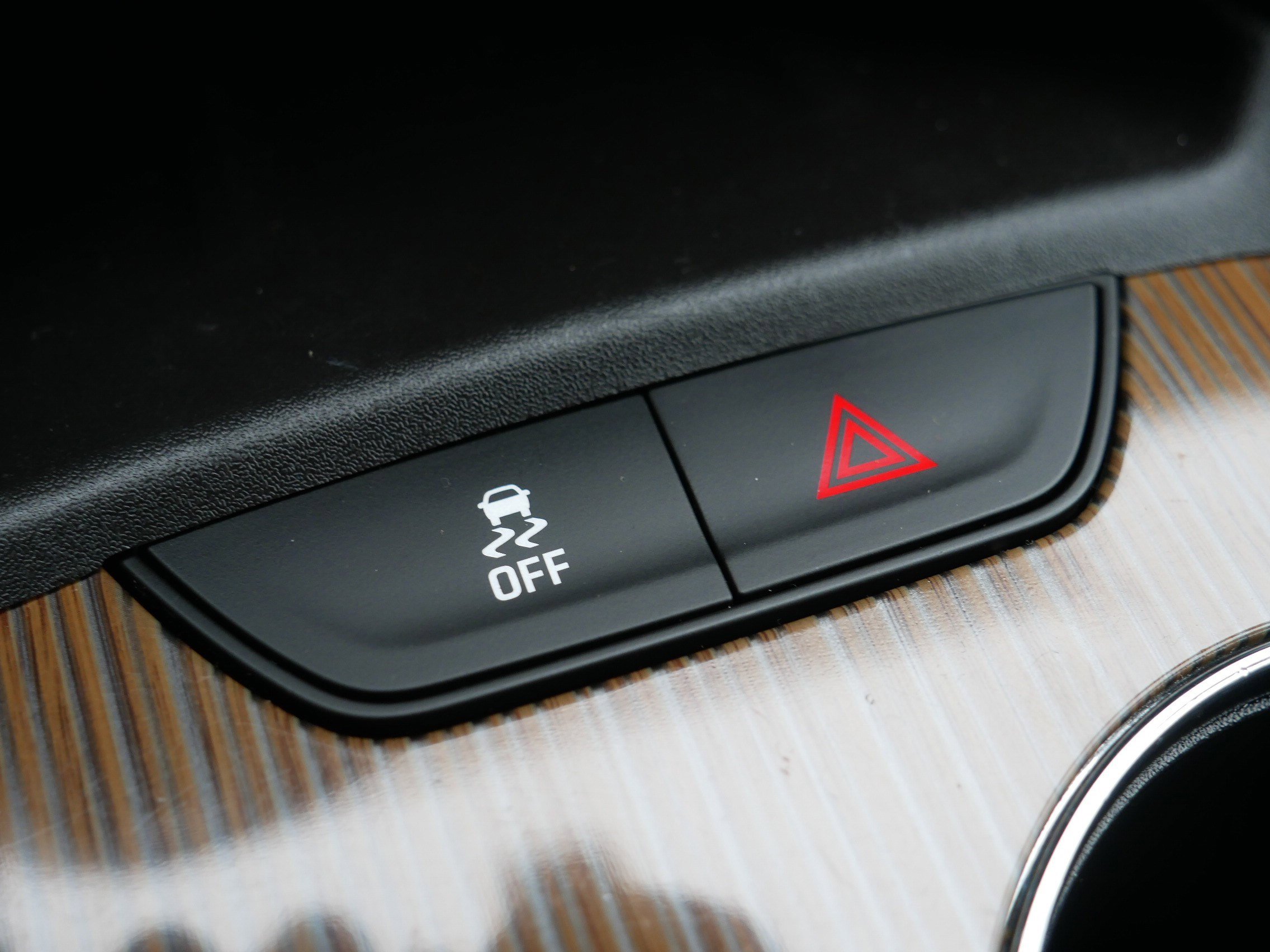 Used 2017 GMC Acadia SLE image 33