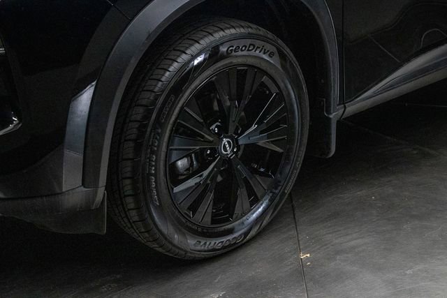 Certified 2023 Nissan Rogue SV w/ SV Premium B Package image 7