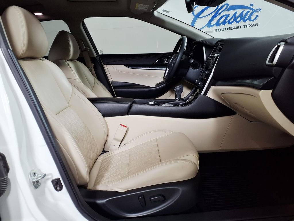 Used 2022 Nissan Maxima Platinum w/ Sport Mat Group image 11