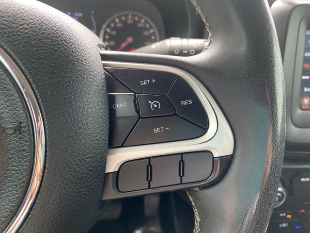 Used 2020 Jeep Renegade Latitude image 22