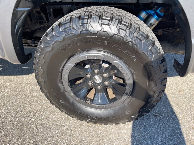 Used 2017 Ford F150 Raptor w/ Equipment Group 802A Luxury AWD/4WD image 42