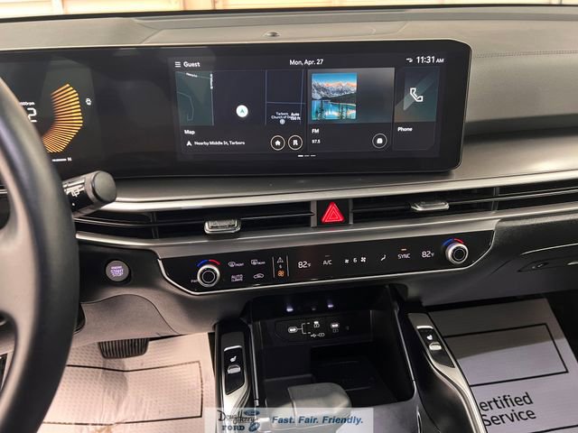 Used 2024 Kia Sorento S w/ Panoramic Sunroof Package FWD image 39