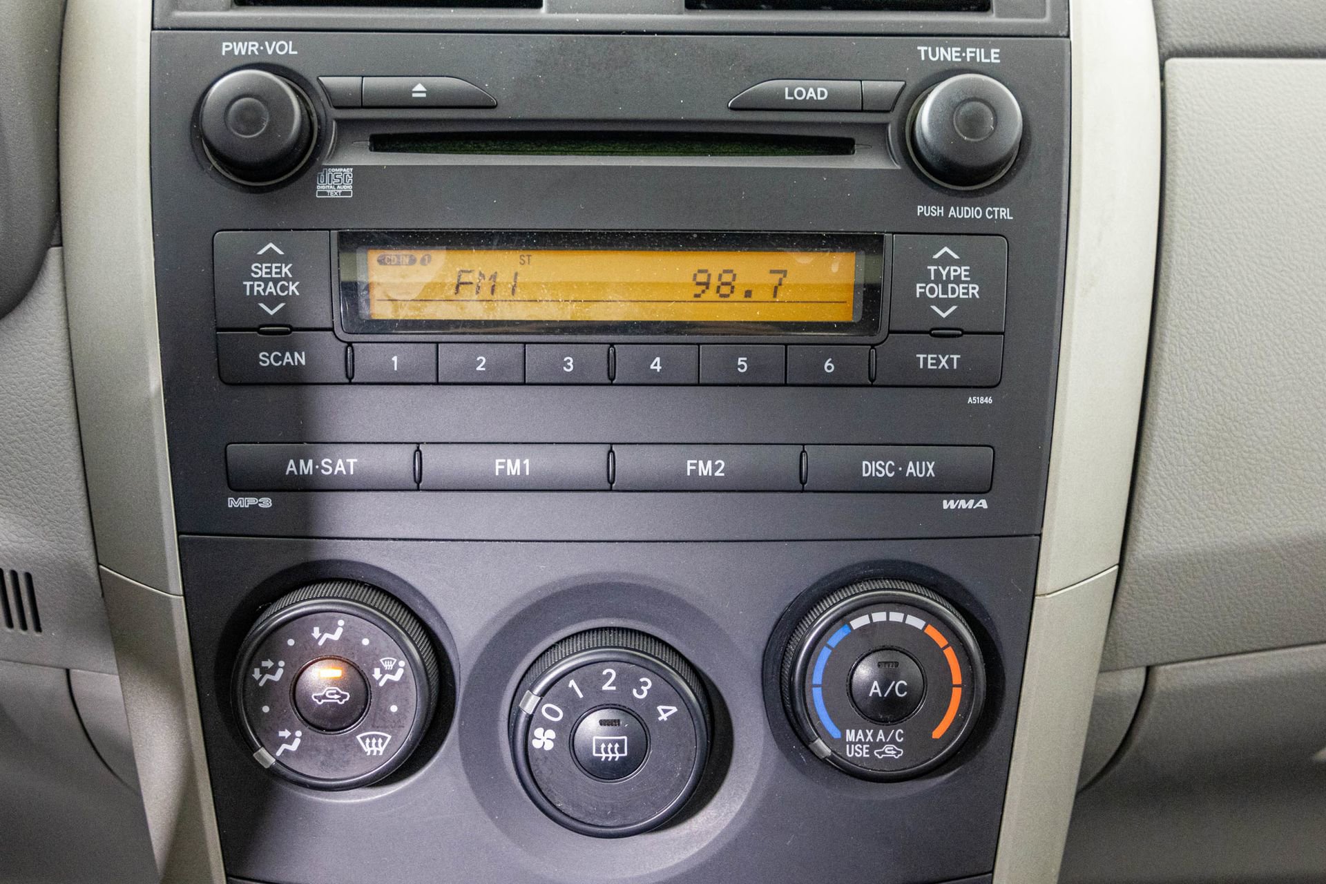Used 2009 Toyota Corolla LE FWD image 22
