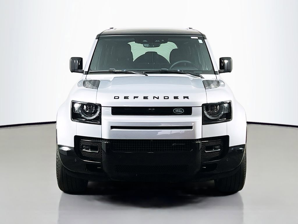 Used 2023 Land Rover Defender 110 X-Dynamic SE video 2