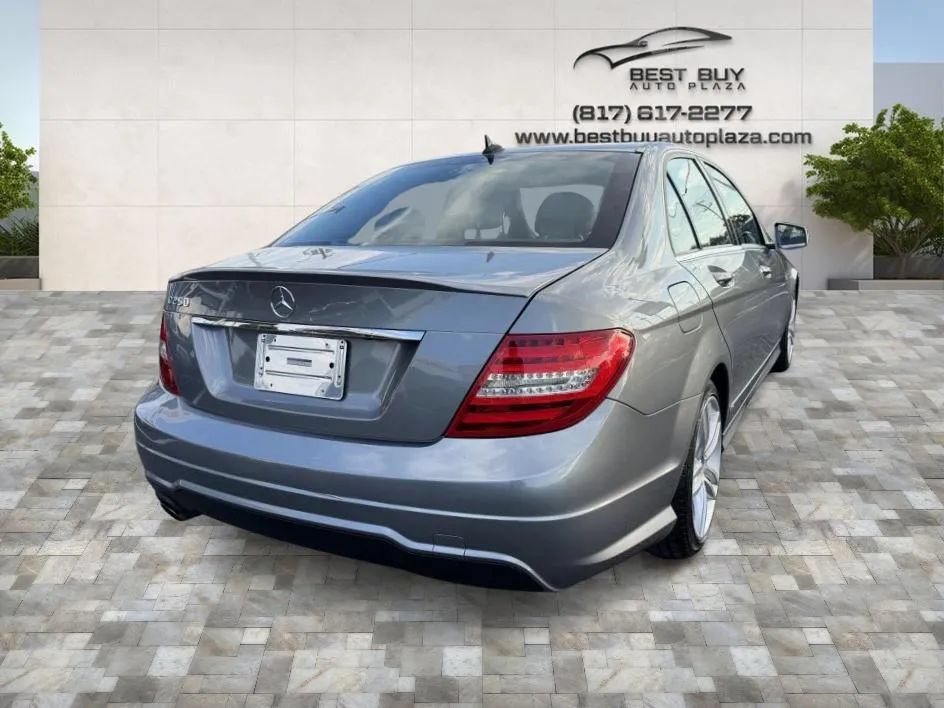 Used 2014 Mercedes-Benz C 250 Sedan image 6