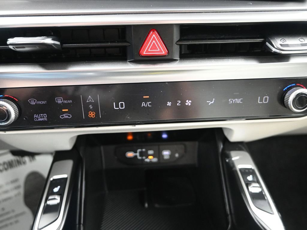 Certified 2026 Kia Sorento S AWD/4WD image 21