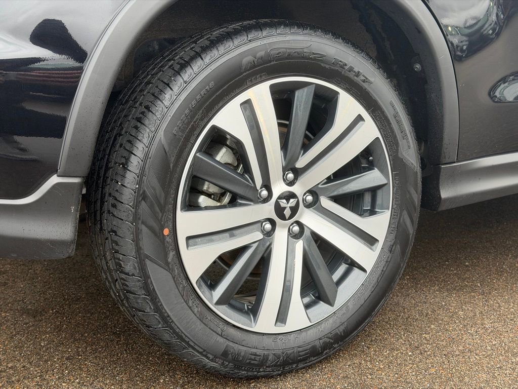 Used 2025 Mitsubishi Outlander Sport AWD image 23