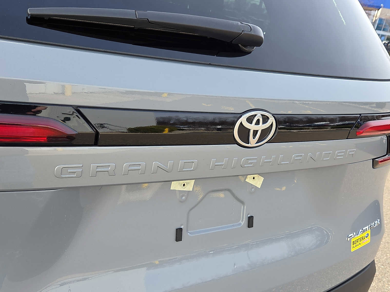 Used 2025 Toyota Grand Highlander Hybrid MAX Platinum image 29