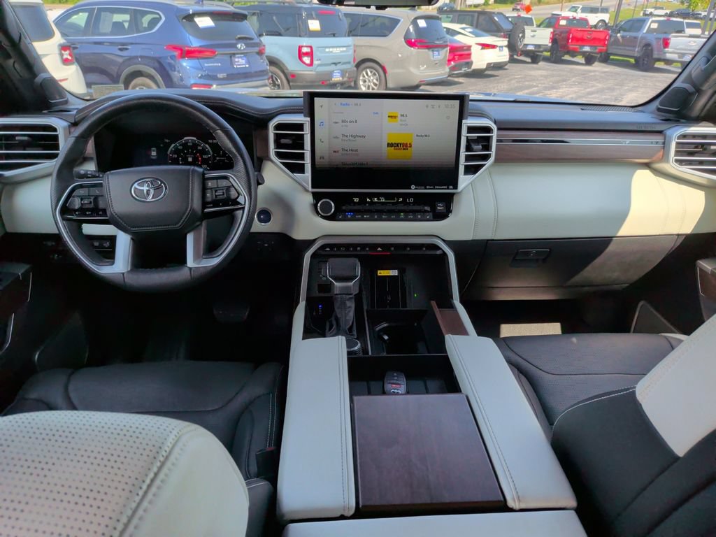 Used 2023 Toyota Sequoia Capstone AWD/4WD image 2