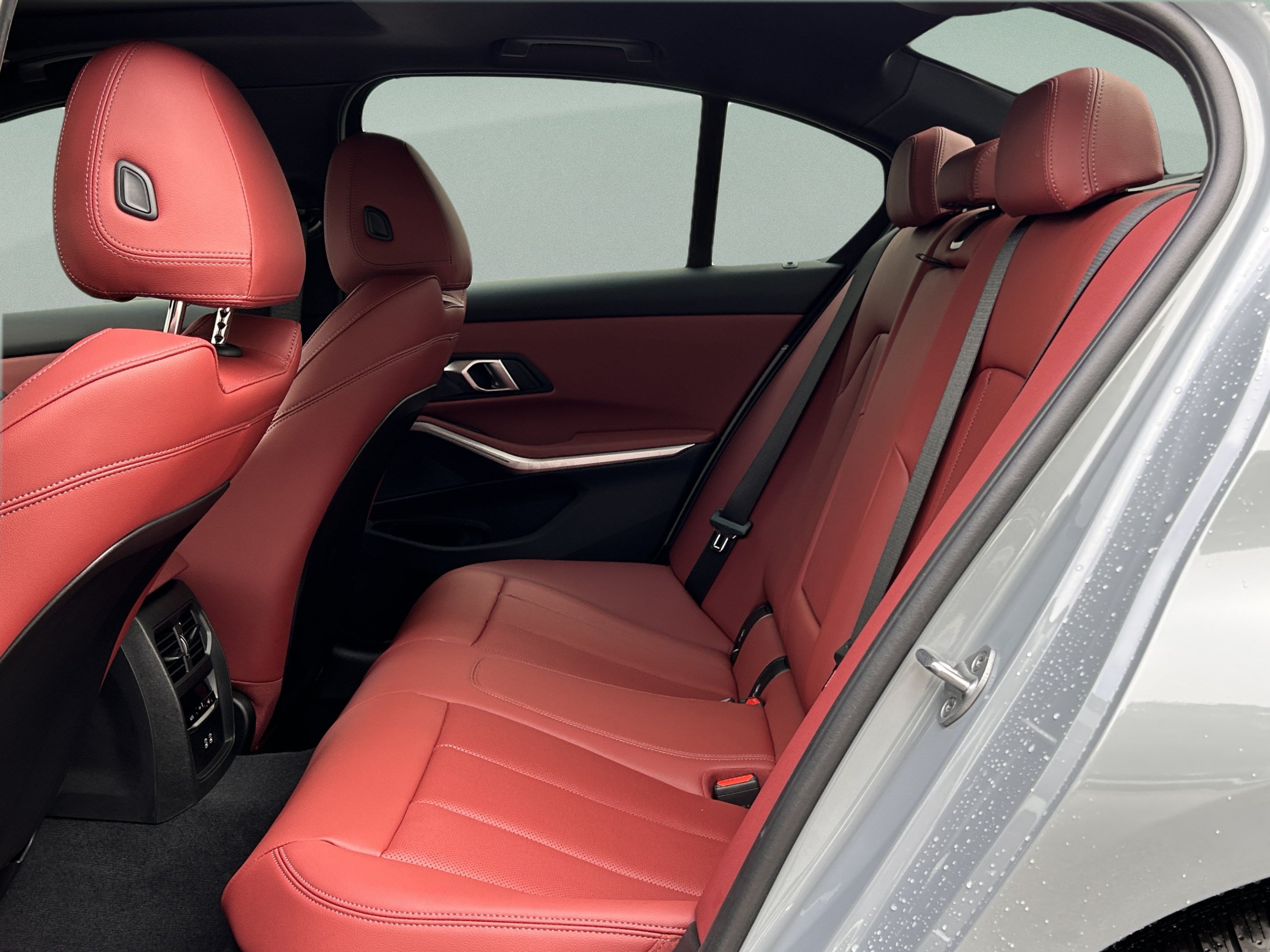 New 2026 BMW 330i Sedan RWD image 23