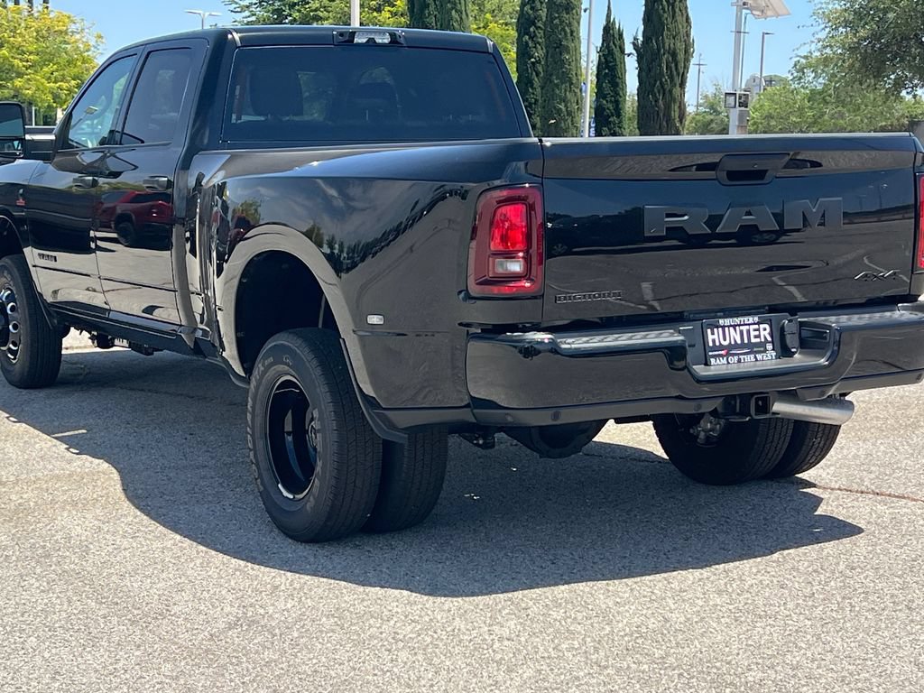 New 2026 RAM 3500 Big Horn AWD/4WD image 5