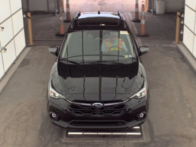 Used 2024 Subaru Crosstrek 2.0i Premium AWD/4WD image 4