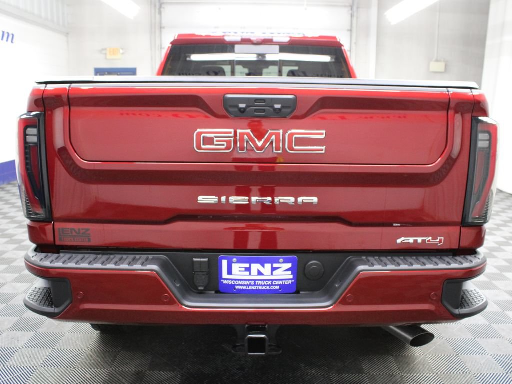 Used 2025 GMC Sierra 2500 AT4 w/ Technology Package AWD/4WD image 47