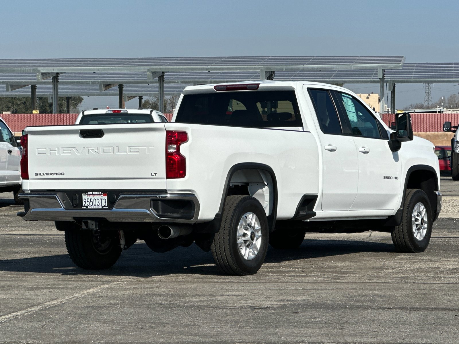 Used 2024 Chevrolet Silverado 2500 LT w/ Convenience Package image 4