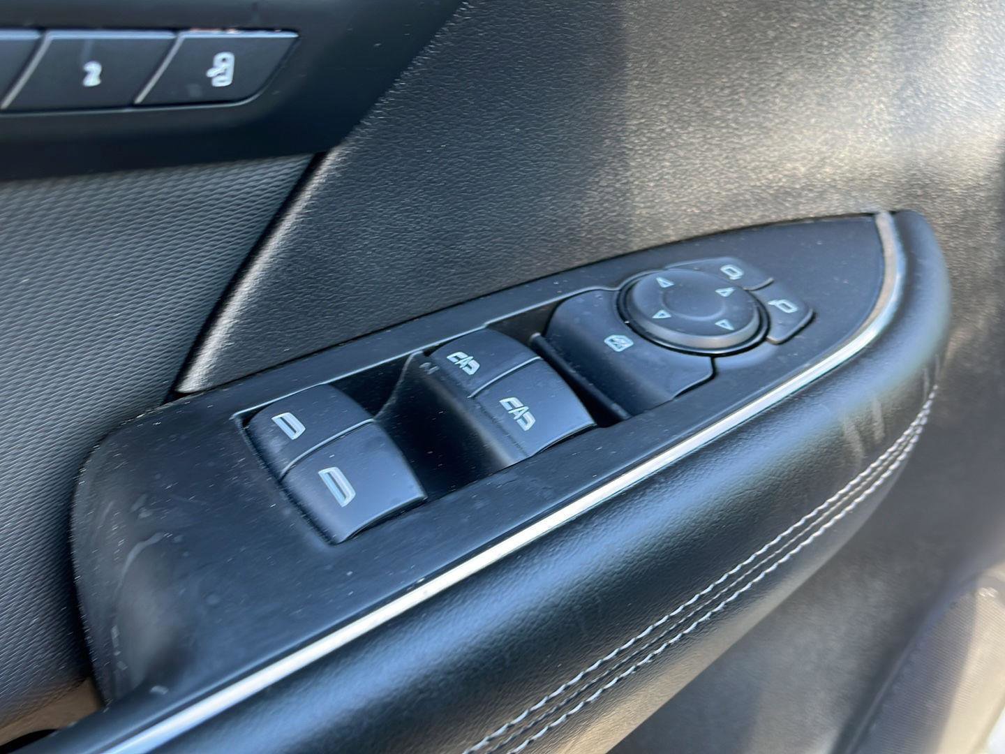 Used 2024 Buick Envision Preferred image 12