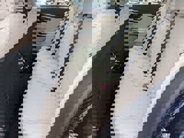 Certified 2023 Mercedes-Benz C 300 4MATIC Sedan image 19