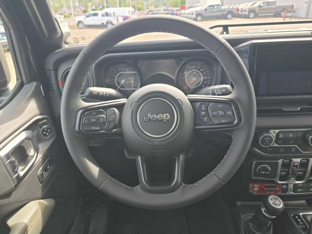 New 2026 Jeep Gladiator Mojave AWD/4WD image 12