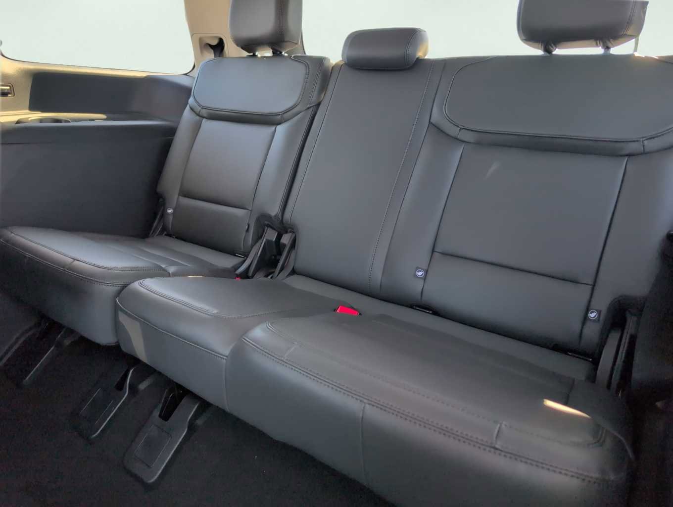 New 2026 Ford Expedition Active image 22