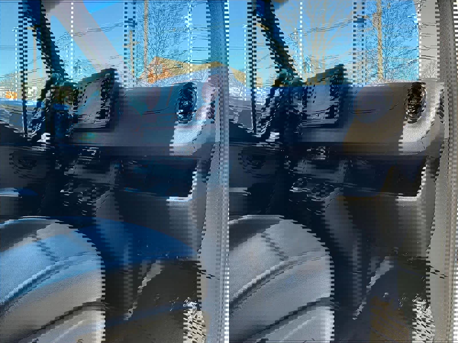 Used 2023 Mercedes-Benz Sprinter 2500 image 14