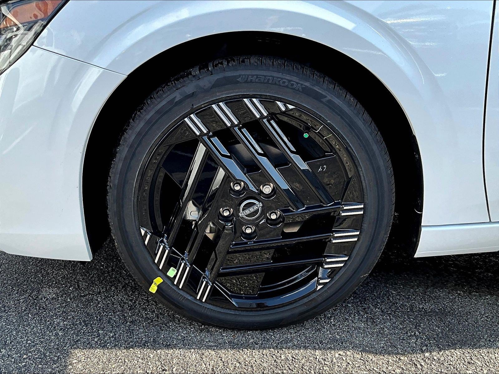New 2027 Nissan Sentra SR w/ SR All Weather Package FWD image 22