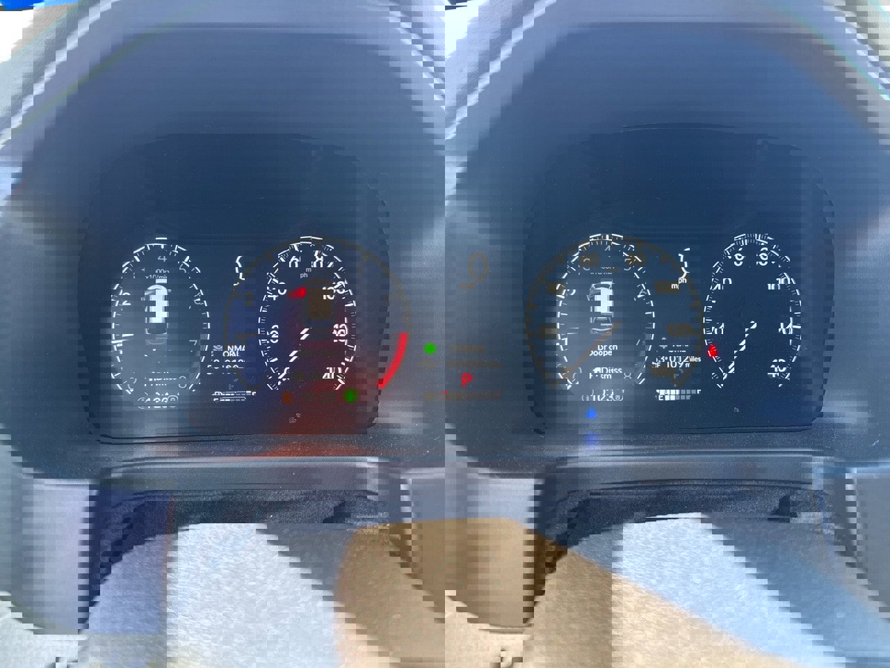 Used 2025 Honda Odyssey Touring image 13