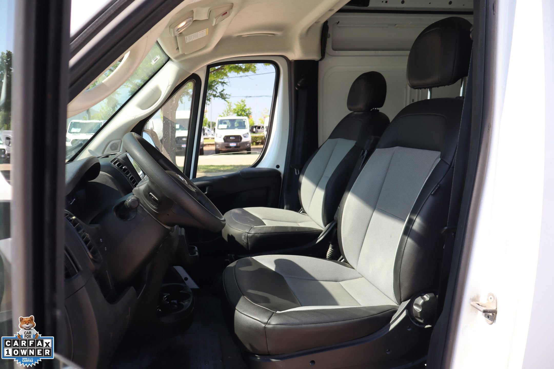 Used 2025 RAM ProMaster 3500 w/ Convenience Group FWD image 10