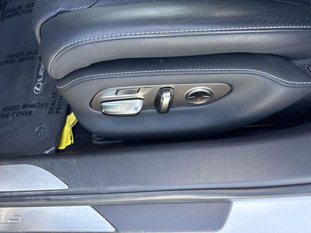 Certified 2023 Lexus LS 500 w/ Interior Upgrade Package image 12