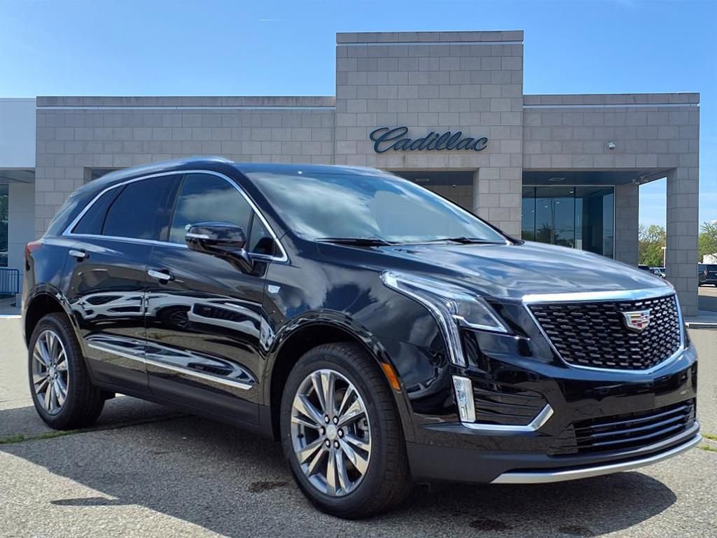 New 2025 Cadillac XT5 Premium Luxury w/ LPO, Floor Liner Package image 3