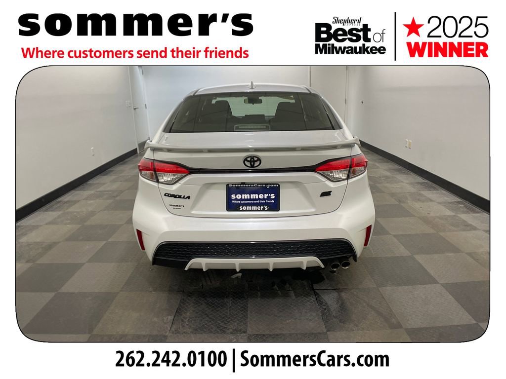 Used 2022 Toyota Corolla SE image 4