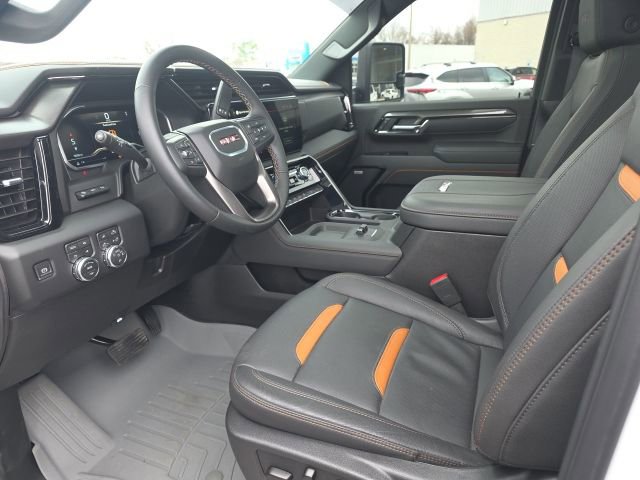 Used 2025 GMC Sierra 2500 AT4 w/ Technology Package image 13