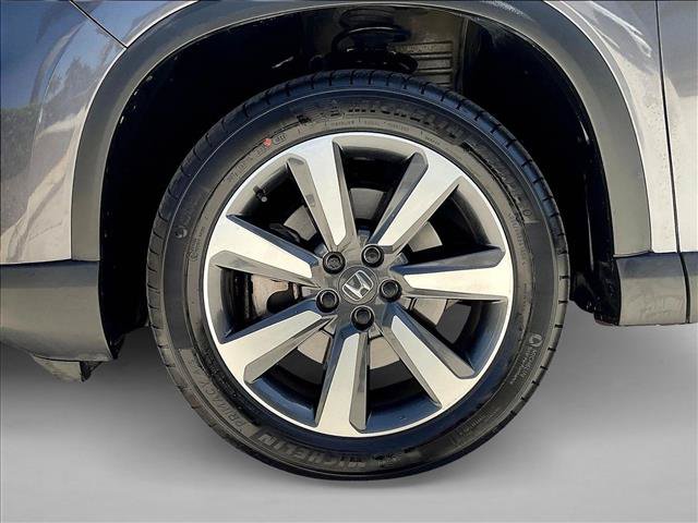 Used 2023 Honda Pilot Touring image 10