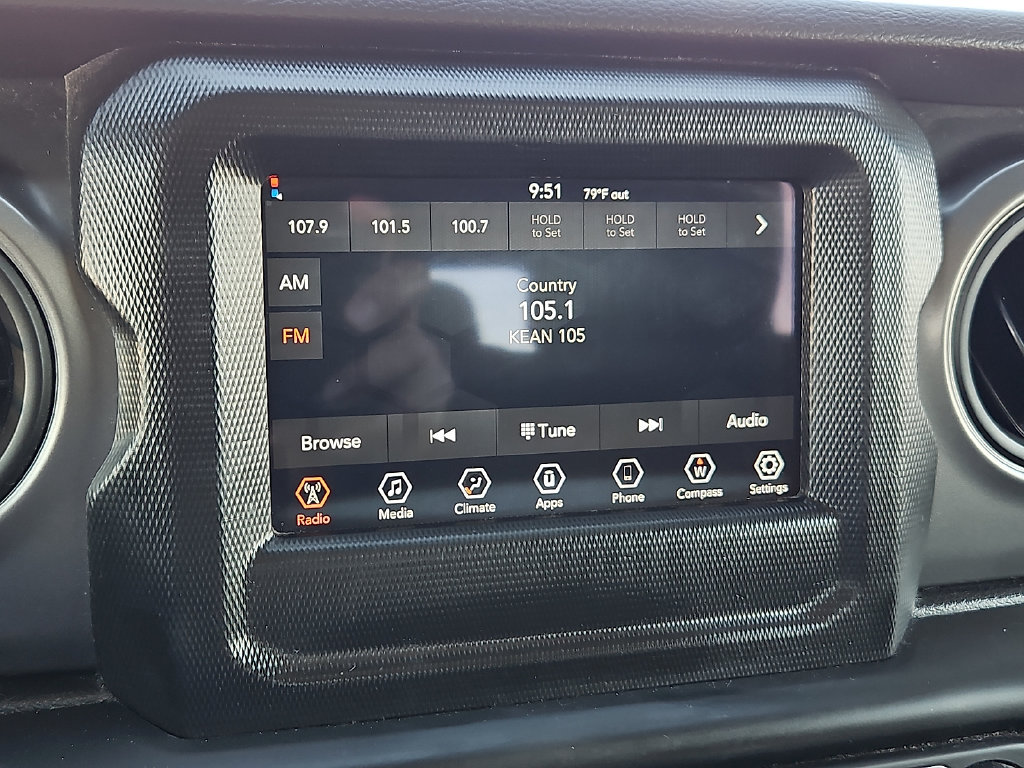 Used 2022 Jeep Gladiator Sport AWD/4WD image 28
