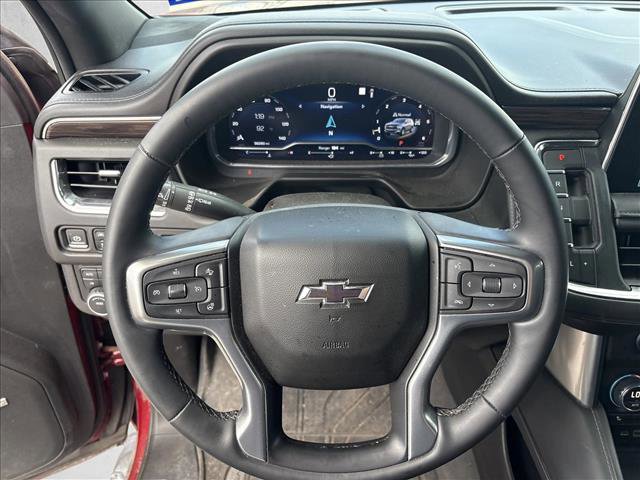 Used 2023 Chevrolet Tahoe Z71 w/ Luxury Package AWD/4WD image 12