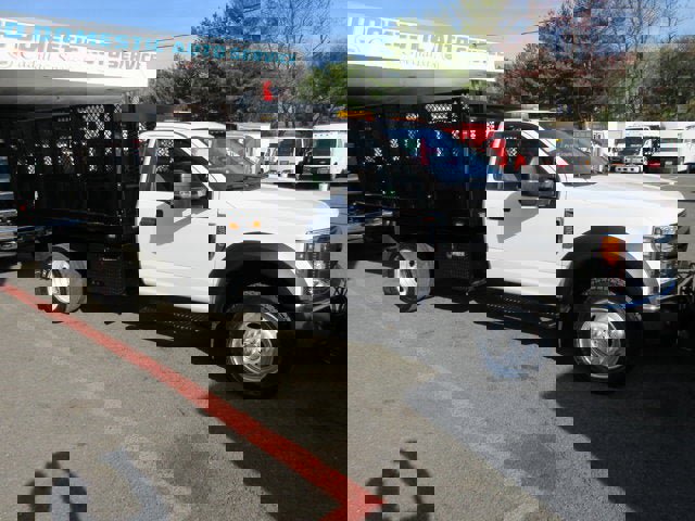 Used 2018 Ford F550 4x4 Regular Cab Super Duty image 3