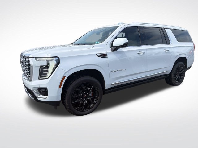 Used 2026 GMC Yukon XL Denali w/ Sun & Power Step Package AWD/4WD 360° Tour