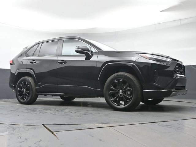 Certified 2024 Toyota RAV4 SE w/ Convenience Package AWD/4WD image 36