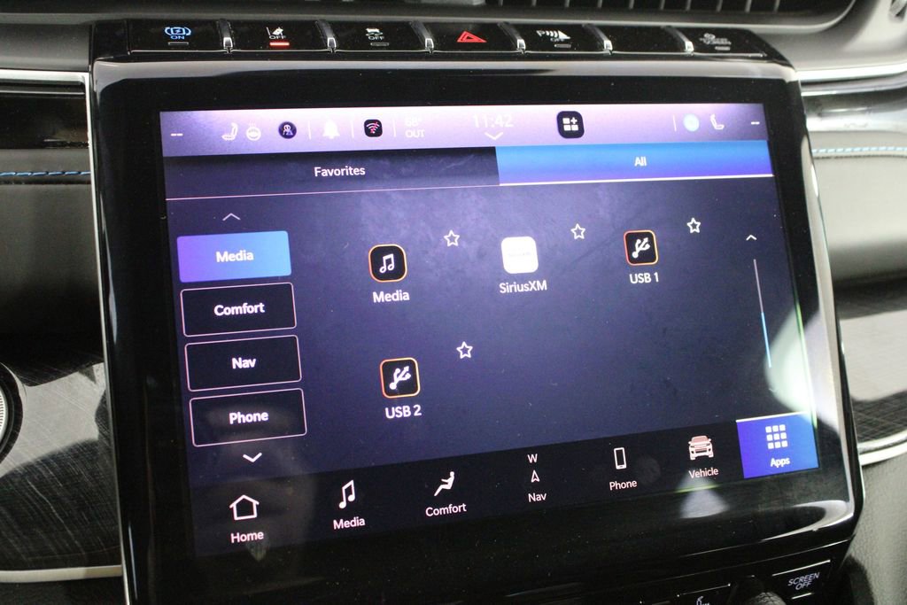 Used 2022 Jeep Grand Cherokee Trailhawk w/ Advanced Protech Group II image 39