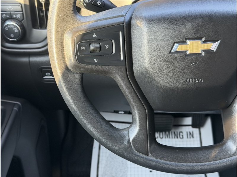 Used 2019 Chevrolet Silverado 1500 Custom w/ Custom Max Trailering Package AWD/4WD image 33