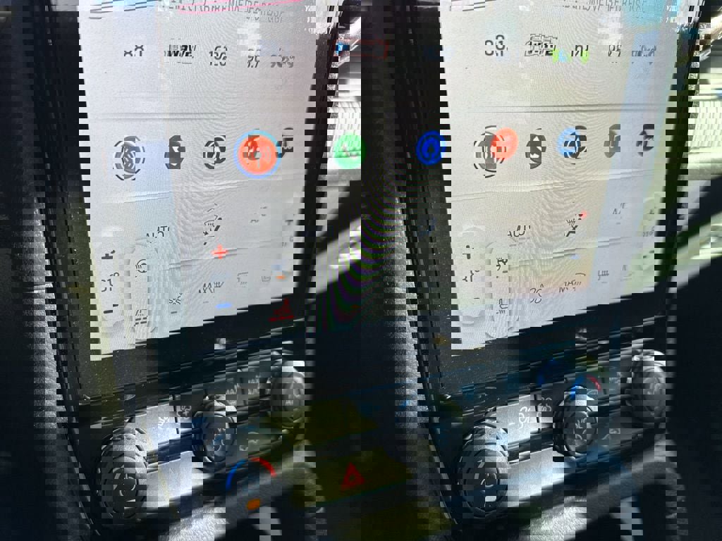 New 2025 Ford Ranger Lariat w/ FX4 Off-Road Package image 26